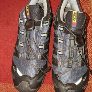 Salomon sneakers size 7.5 women's XA PRO 3D Ultra